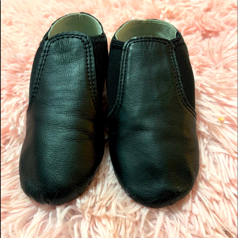 Size 9 jazz shoes